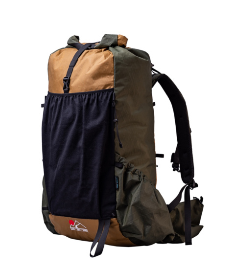 Triple Crown (coyote brown & dark green) Triple Crown (coyote brown & dark green)